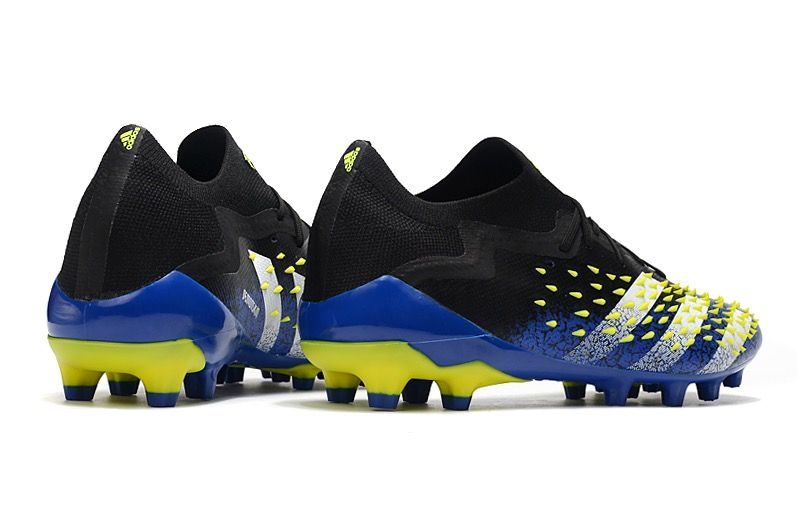 adidas predator freak low ag