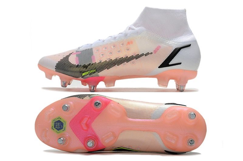 sg cleats on turf