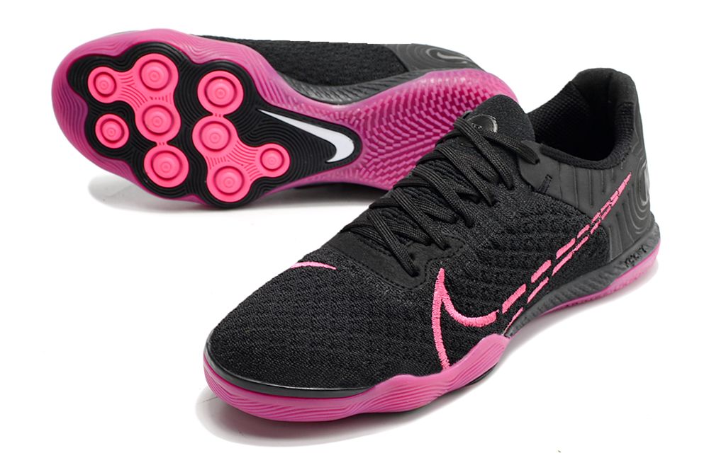 Nike React Gato IC Small Sided Soccer Cleats