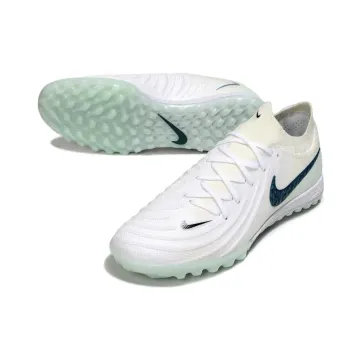 Nike Phantom GX II Elite TF Soccer Cleats
