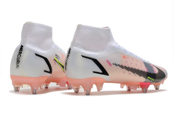 sg cleats on turf