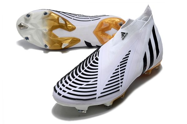 Scarpe predator store