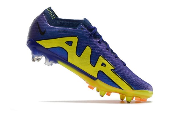 Nike mercurial retro store