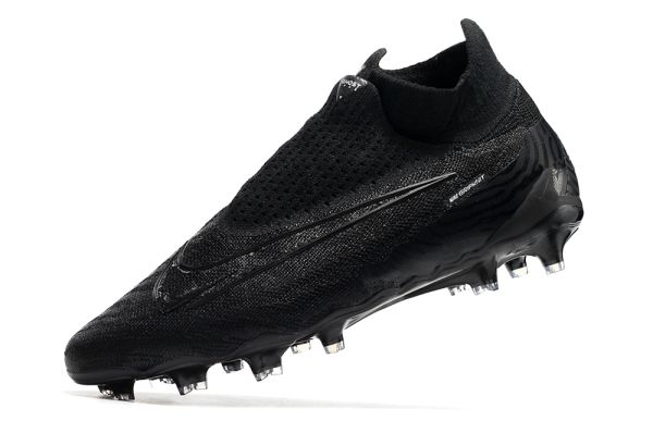Nike blackout cleats new arrivals