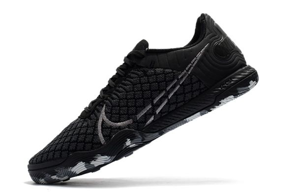 Nike react black on black outlet