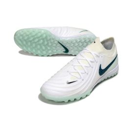 Nike Phantom GX II Elite TF Soccer Cleats