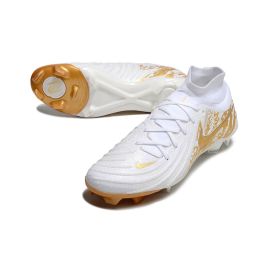 Nike Phantom Luna 2 Elite FG Soccer Cleats